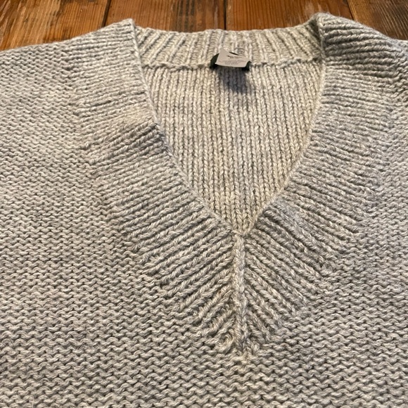 J Crew Grey Sweater — NWOT - Picture 11 of 11
